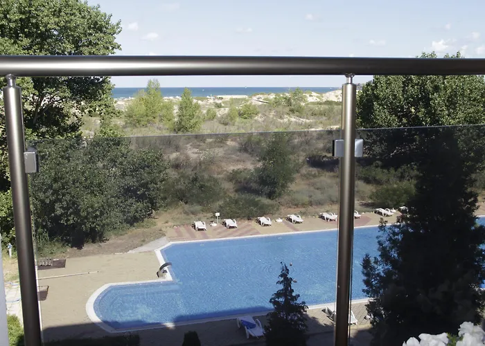 Amfibia Complex 3* Σάνι Μπιτς