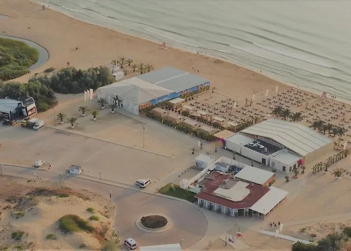 Amfibia Complex Готель 3*