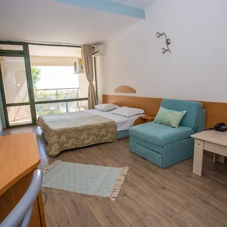 Amfibia Complex 3*