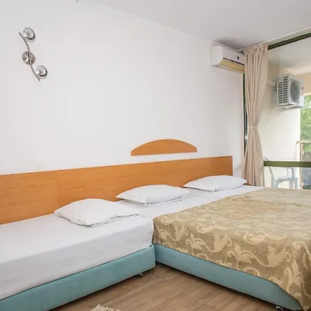 Amfibia Complex Hotel