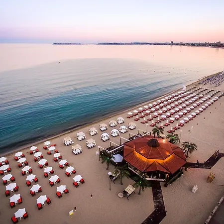 Hotel Amfibia Complex