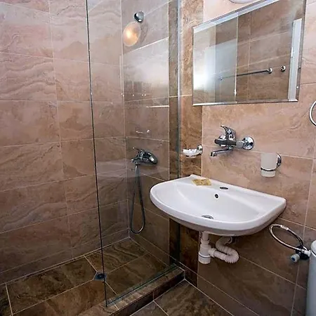 Amfibia Complex Хотел
