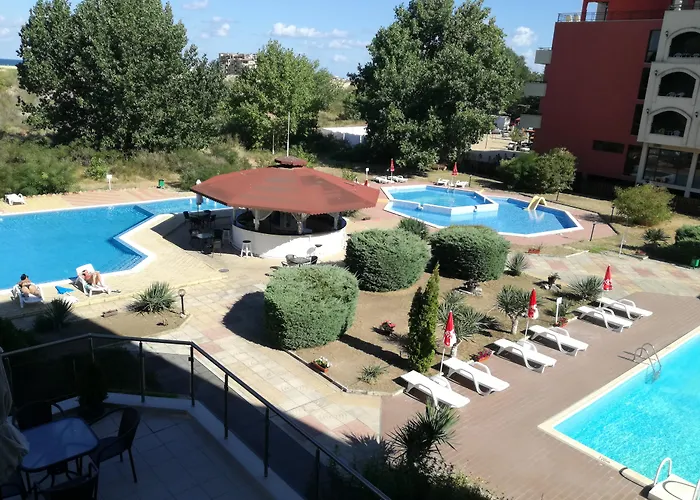 Hotel Amfibia Complex 3*